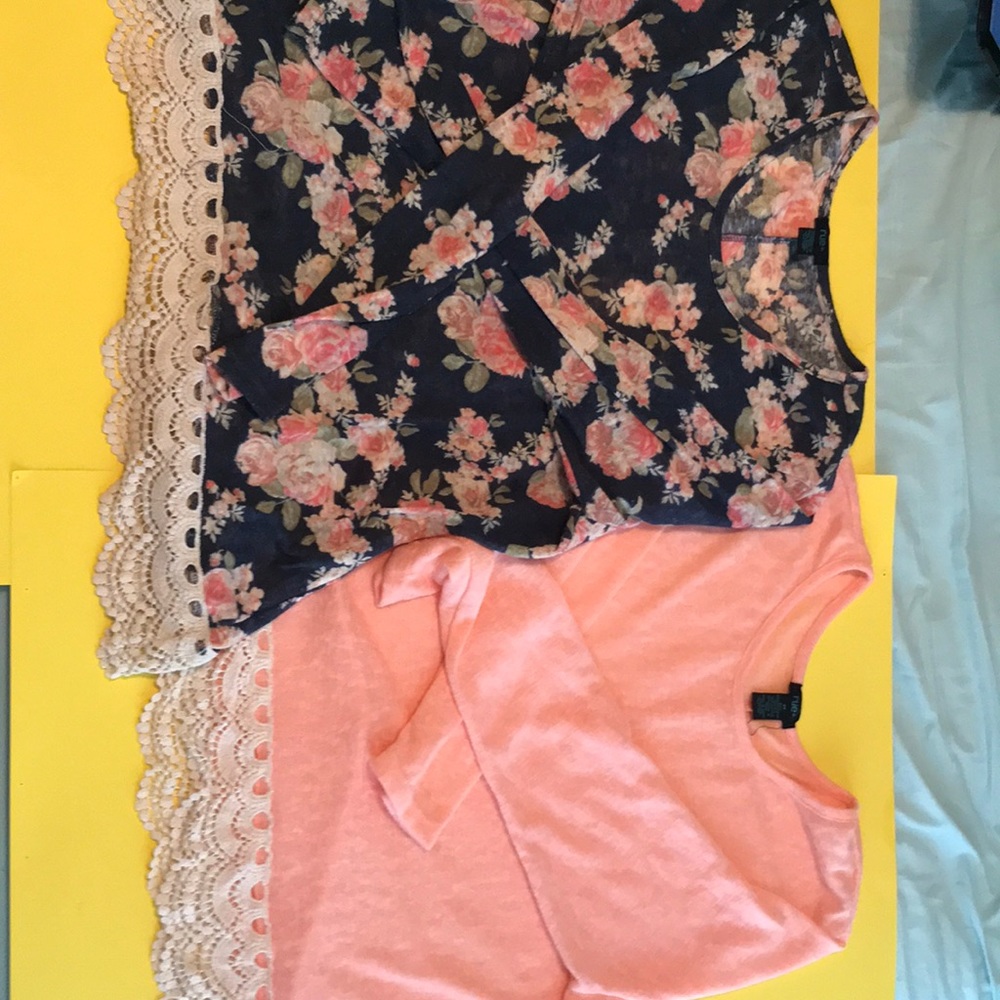 Loose flair tops with lace